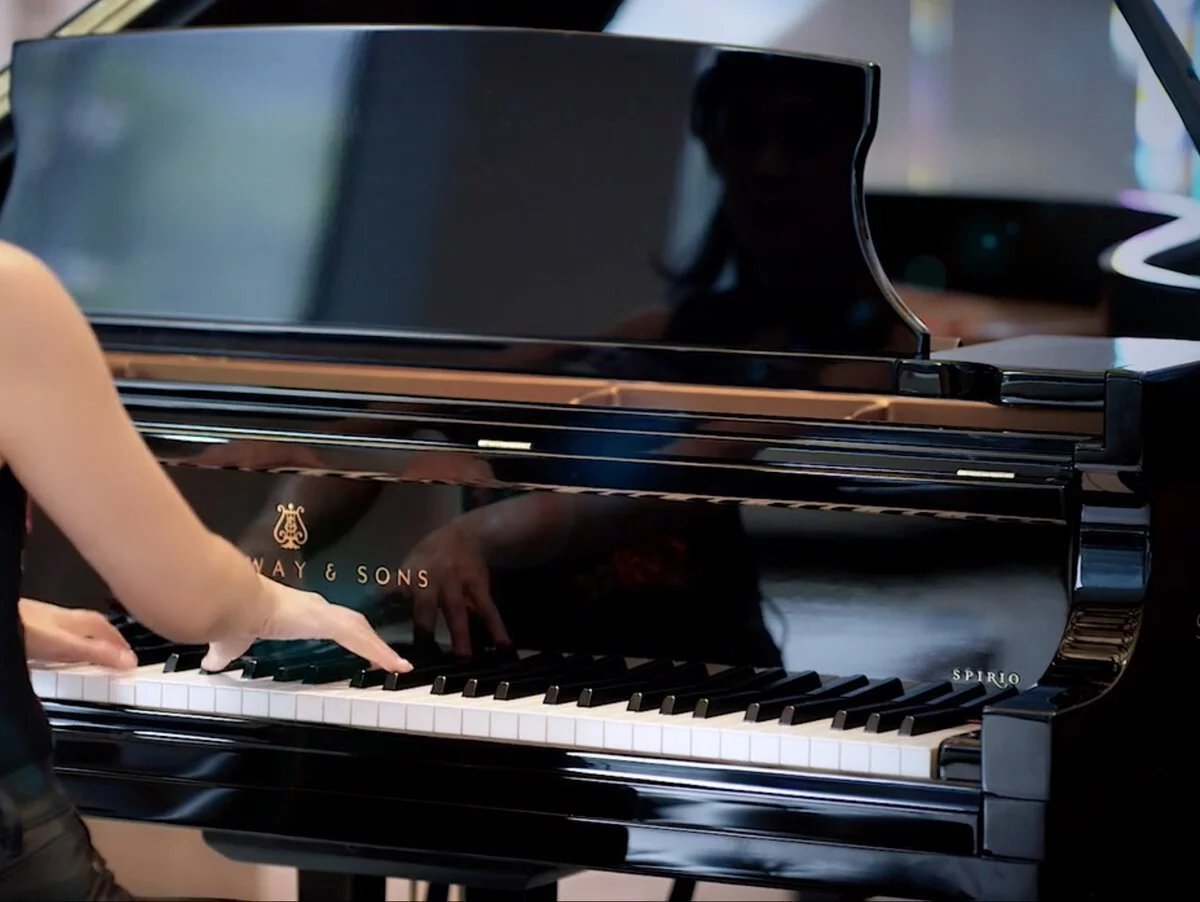 STEINWAY MODEL B-211 Spirio | r – Toàn cảnh thiết kế tại Nah Music
