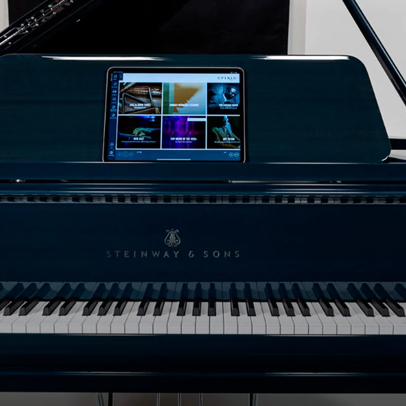 Review Steinway & Sons Noé Limited Edition (Midnight Blue) – Hình ảnh thực tế tại showroom Nah Music