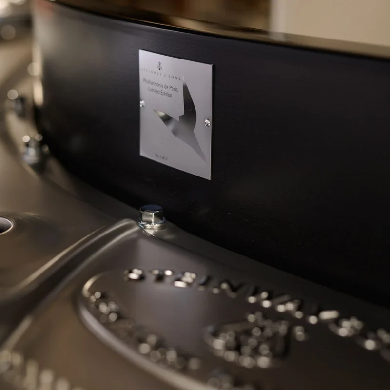 Review Steinway & Sons Philharmonie de Paris – Hình ảnh thực tế tại showroom Nah Music