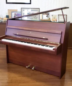 STEINWAY Z114 (Klavier)