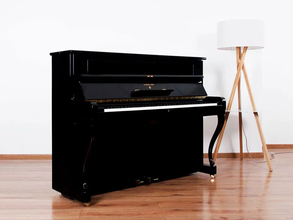 STEINWAY Z114 – Toàn cảnh thiết kế tại Nah Music