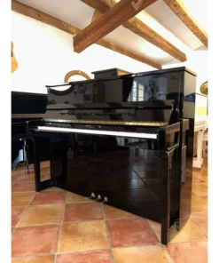 Wilhelm Schimmel W114 Tradition (Dark Walnut)