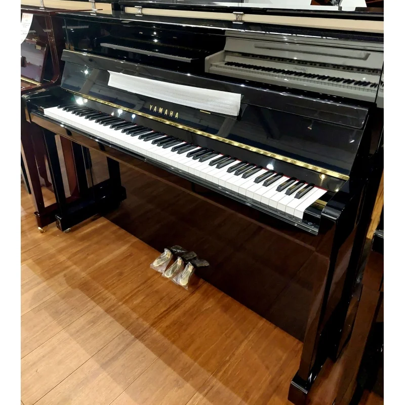 Đàn piano Yamaha Yamaha B2 – Chi tiết bàn phím