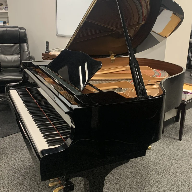 YAMAHA C1 PE (USED) – Toàn cảnh thiết kế tại Nah Music