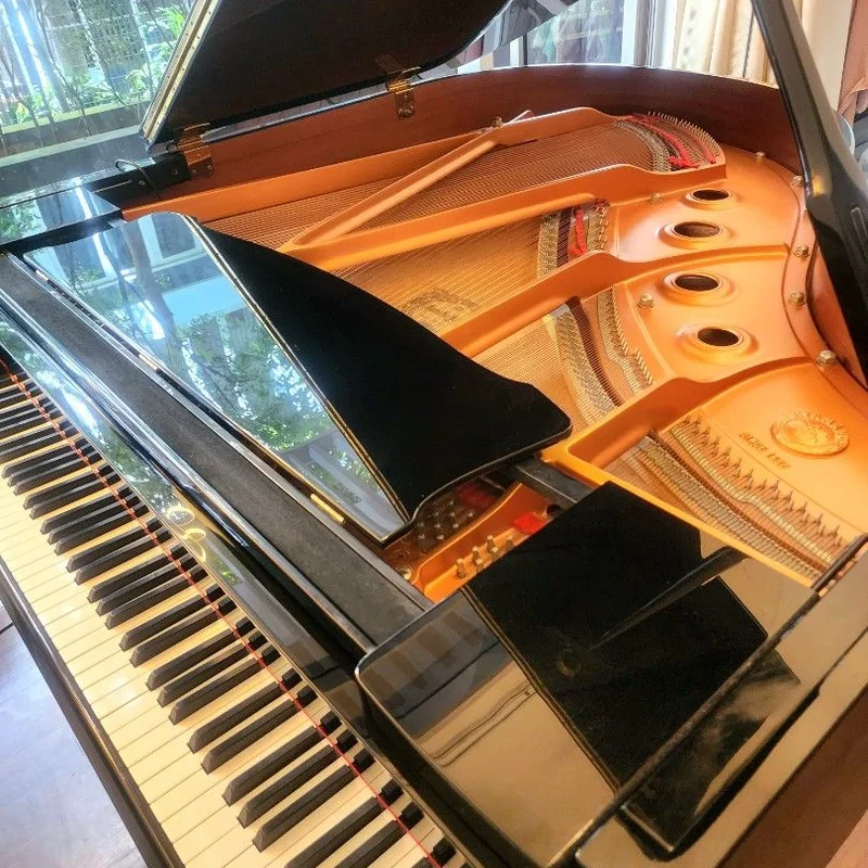 YAMAHA C1 PE (USED)