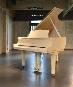 YAMAHA C3 Wh
