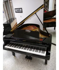 YAMAHA C3
