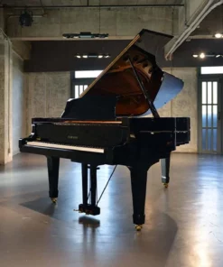 YAMAHA C7B