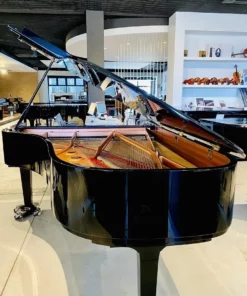 YAMAHA C7X PE