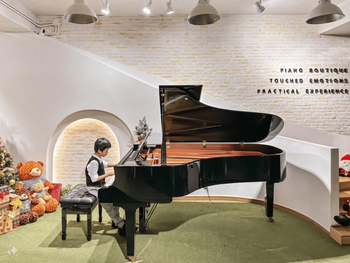 YAMAHA C7X PE