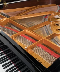 YAMAHA CF4 PE