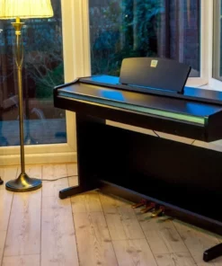 YAMAHA CLP-115