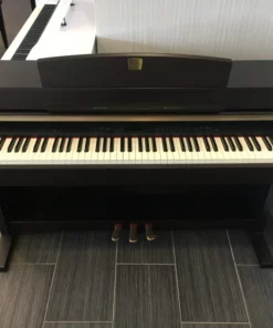 YAMAHA CLP-340 PE