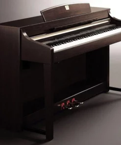 YAMAHA CLP-370 R