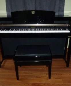 YAMAHA CLP-380 PE