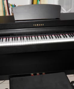 YAMAHA CLP-430 R