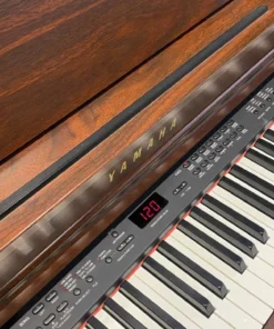 YAMAHA CLP-430 M