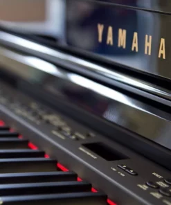 YAMAHA CLP-480 R