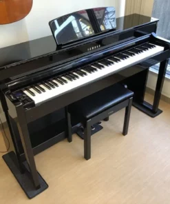 YAMAHA CLP-535