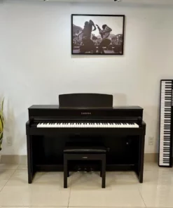 YAMAHA CLP-535 R
