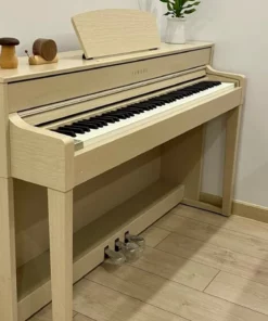YAMAHA CLP-535 WA