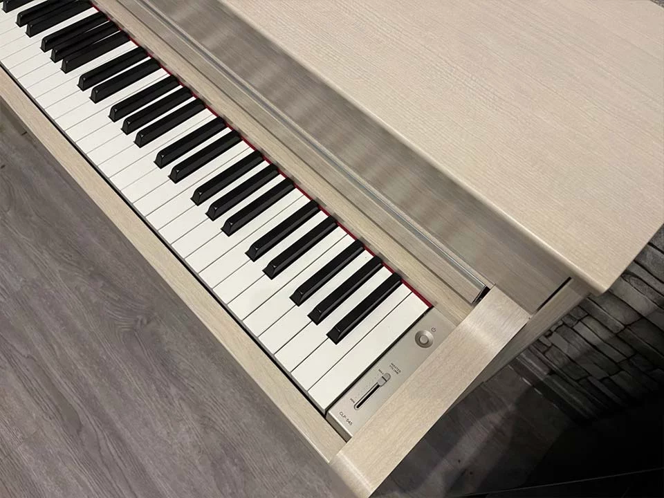 YAMAHA CLP-545 WA - Nah Music