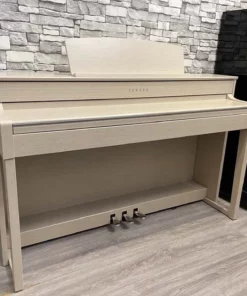 YAMAHA CLP-545 WA