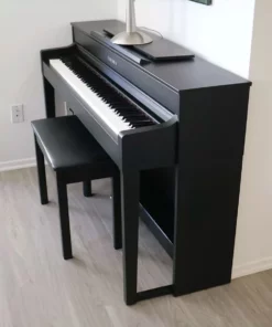 YAMAHA CLP-545 B