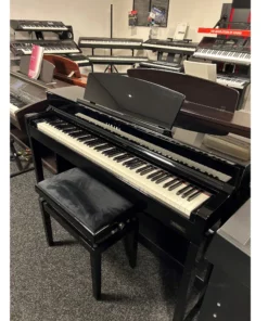 YAMAHA CLP-575 PE