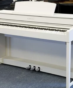 YAMAHA CLP-575 WH