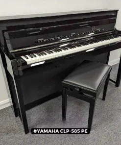 YAMAHA CLP-585 PE