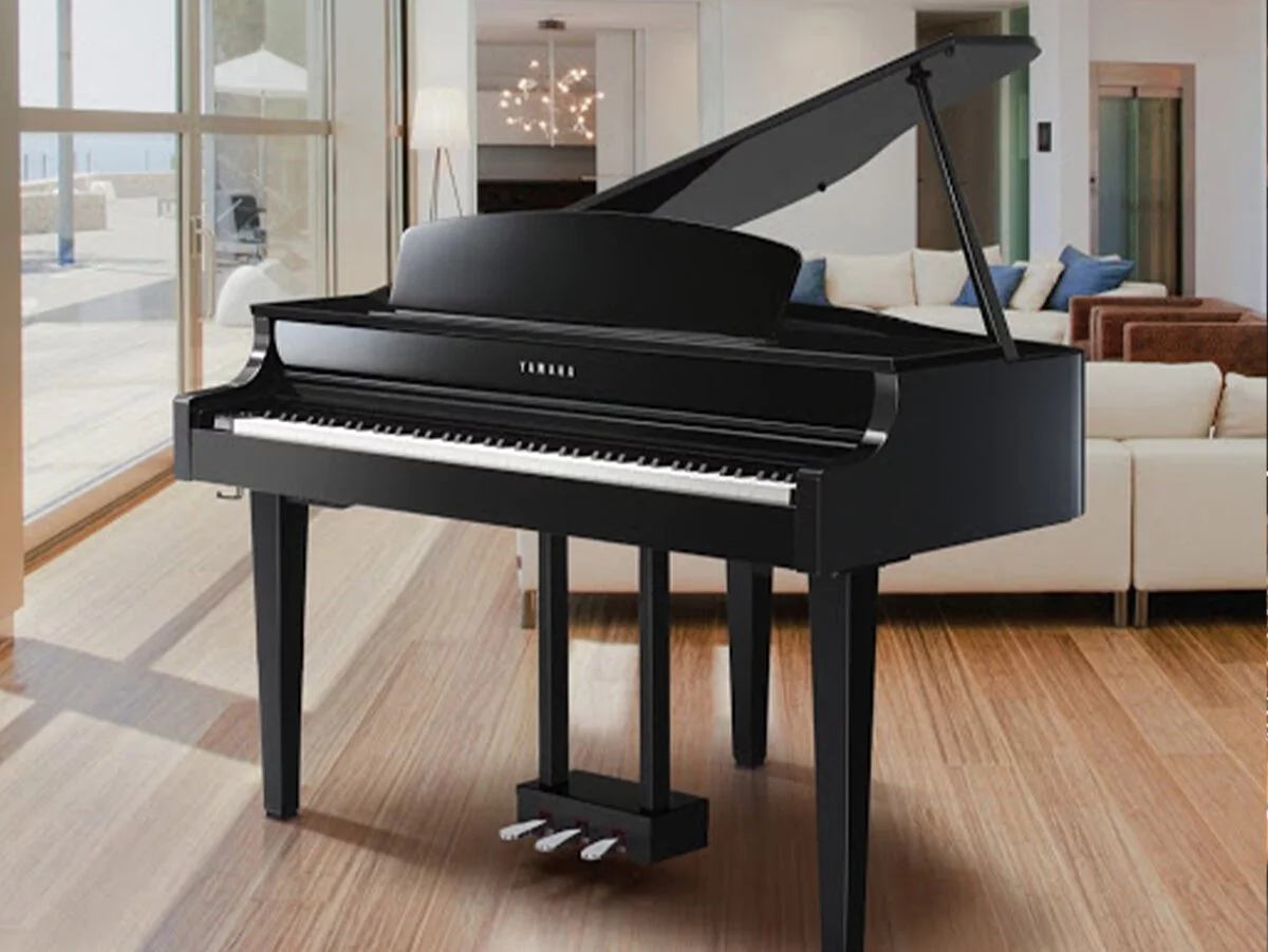 YAMAHA CLP-665GP