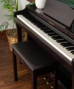 YAMAHA CLP-725 R