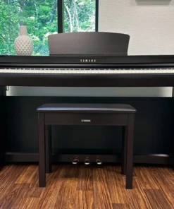 YAMAHA CLP-725 R