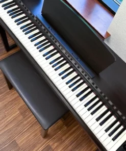 YAMAHA CLP-725 R
