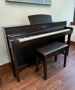 YAMAHA CLP-735 R
