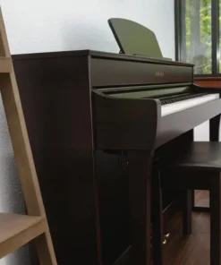 YAMAHA CLP-735 R