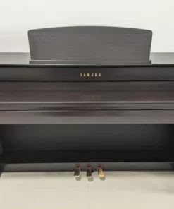YAMAHA CLP-745 DW (USED)
