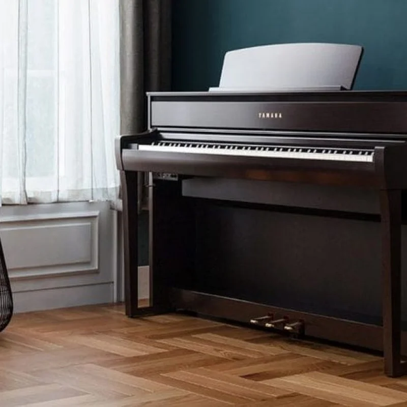 YAMAHA CLP-745
