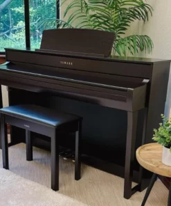 YAMAHA CLP-745 R