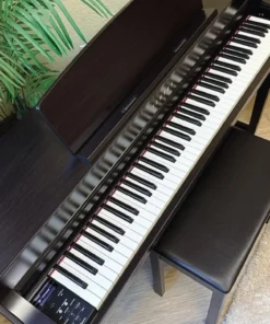 YAMAHA CLP-745 R