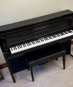 YAMAHA CLP-785