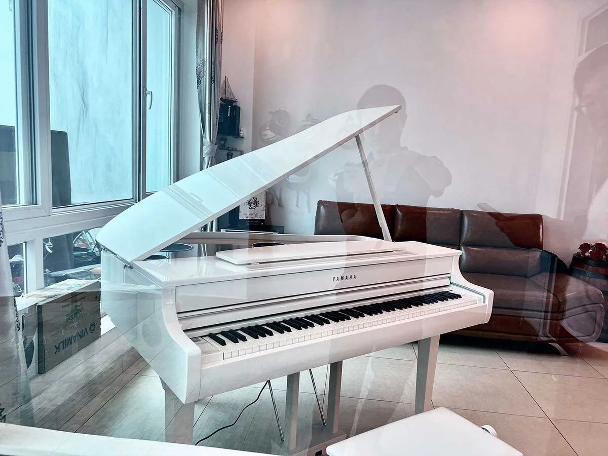 YAMAHA CLP-795 GP WH - Đàn Piano Yamaha tại Nah Music