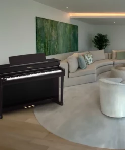 YAMAHA CLP-845 B