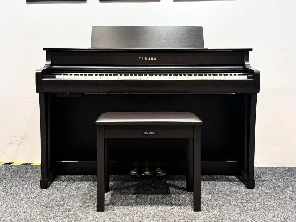 YAMAHA CLP-845 R - Đàn Piano Yamaha tại Nah Music