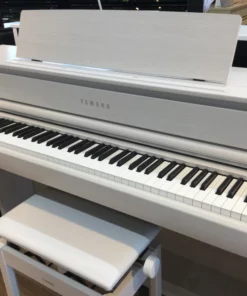 YAMAHA CLP-875 WB