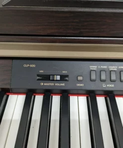 YAMAHA CLP-920