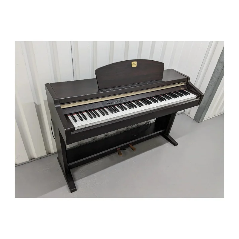 YAMAHA CLP-920 - Nah Music