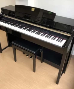 YAMAHA CLP-370 PE
