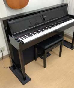 YAMAHA CLP-S306 PE